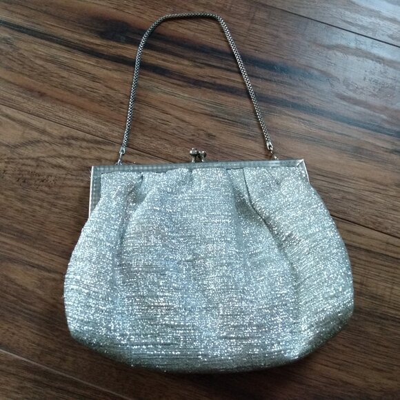 Vintage Silver Lame Purse Kisslock GOLDCO Cocktail Handbag - Picture 1 of 10